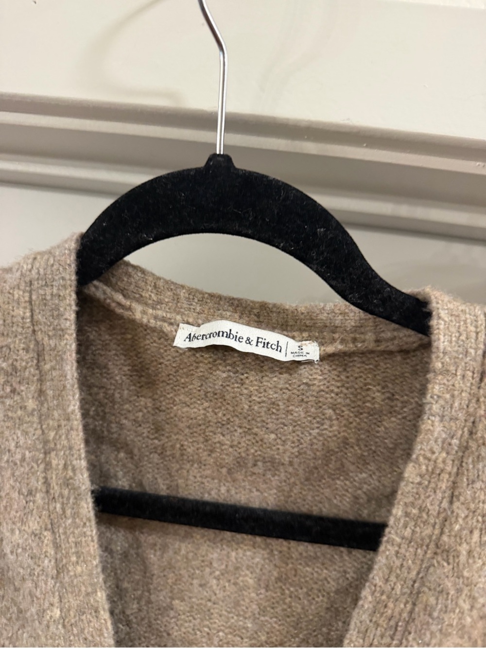 Abercrombie & Fitch Taupe Tie-Front Women's Cardigan - Picture 2 of 4